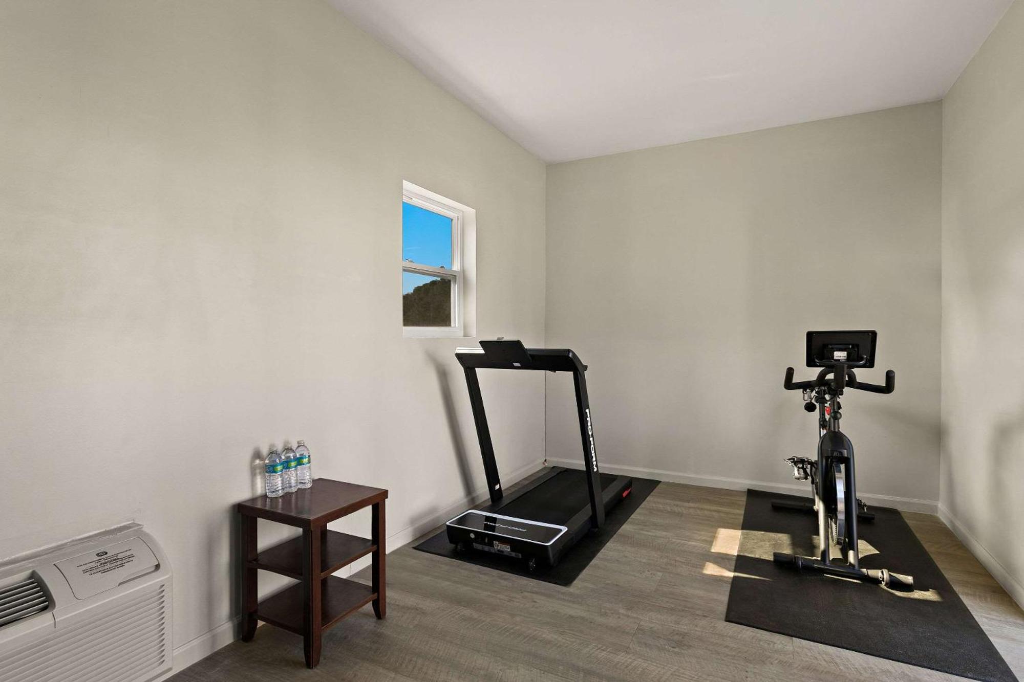 Quality Inn Lavonia Экстерьер фото